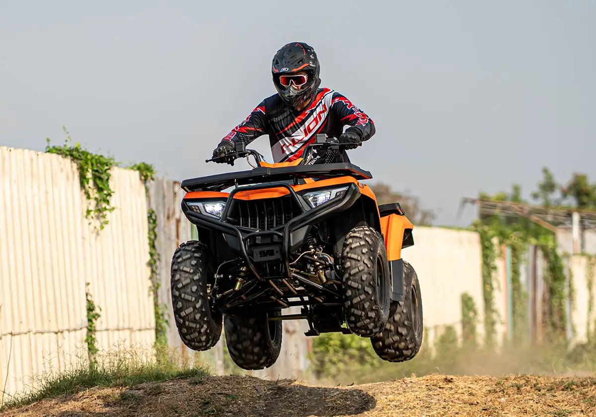 RAMPAGE 265 ทดสอบระบบกันสะเทือนด้วยการโดดเนินสูงที่สนามโมโตครอส