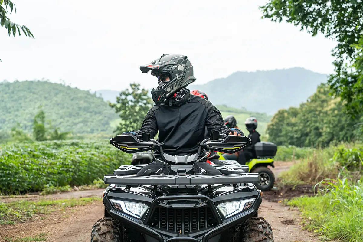 RAMPAGE 265 Compact-Touring ATV ในไลฟ์สไตล์การเดินทางและท่องเที่ยวที่ทองผาภูมิ